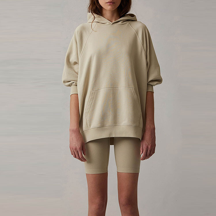 SS22 Толстовка женская пшеничная Fear Of God Essentials — фото 4