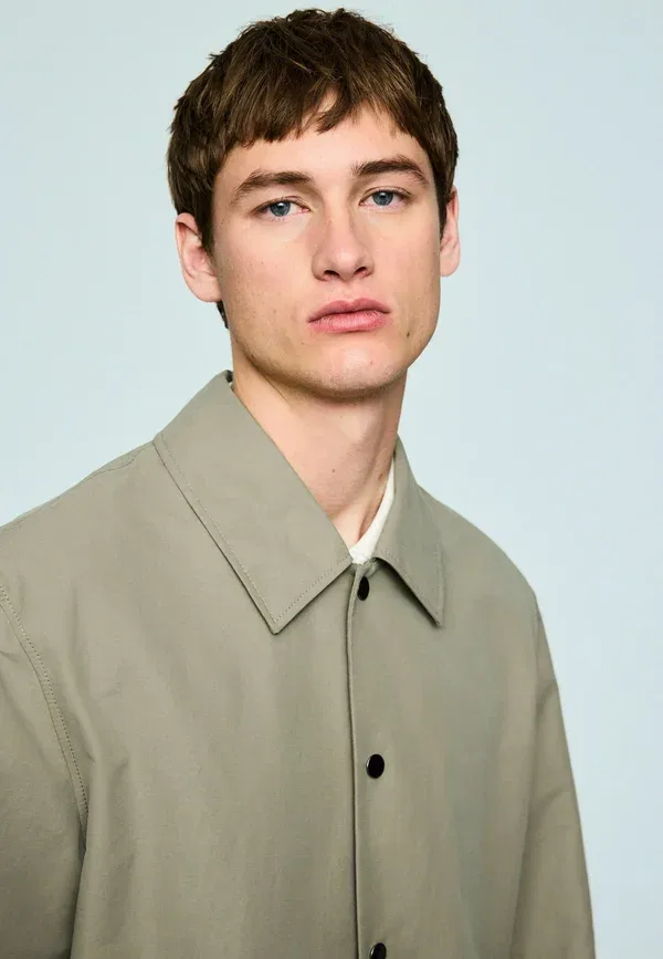 Куртка Next Regular fit coach summer jacket, серая — фото 4