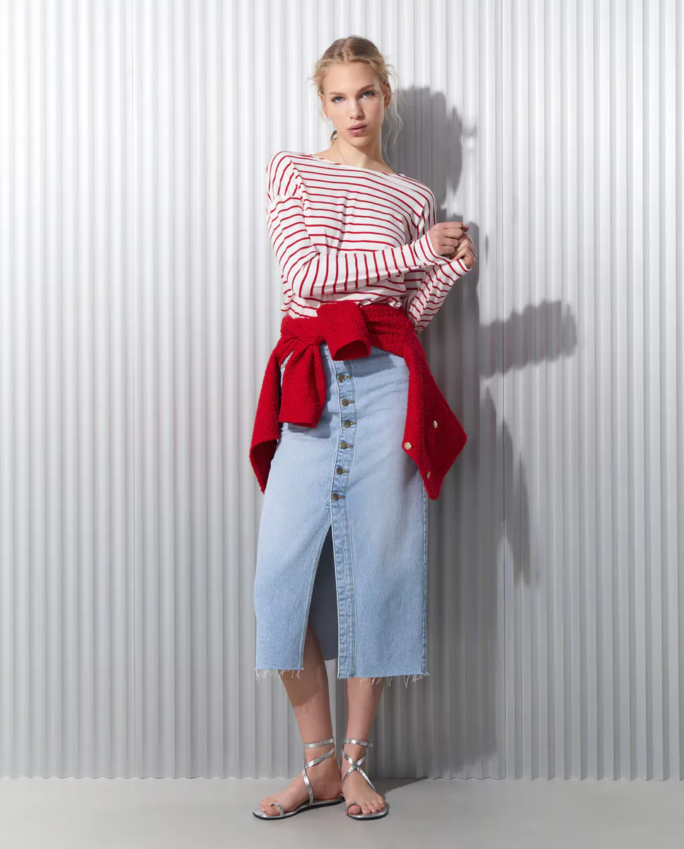 

Женская футболка с длинными рукавами и застежкой на пуговицы сзади Easy Wear, красный