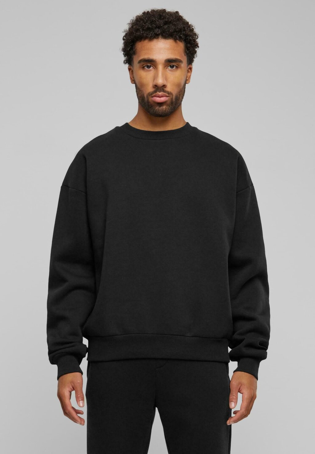 

Толстовка UNISEX OVERSIZED CREW NECK PROHIBITED, цвет black