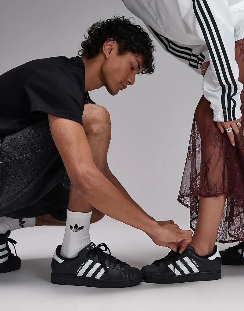 Кроссовки adidas Originals Superstar II в черно-белом цвете