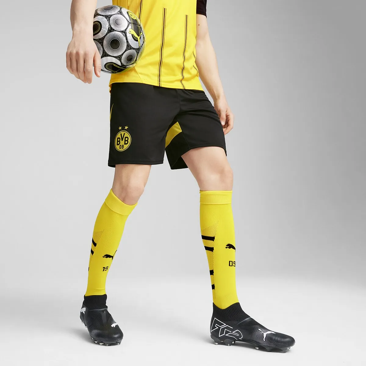 

Мужские шорты 1-й комплект Borussia Dortmund BVB 2024-2025 Replica Puma, чёрный