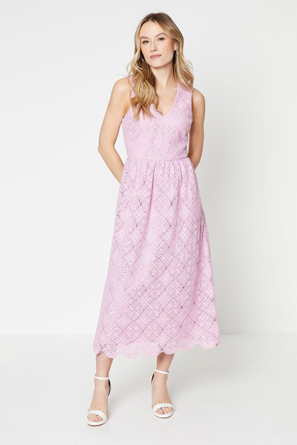 

Кружевное платье миди без рукавов с V-образным вырезом Dorothy Perkins, розовый