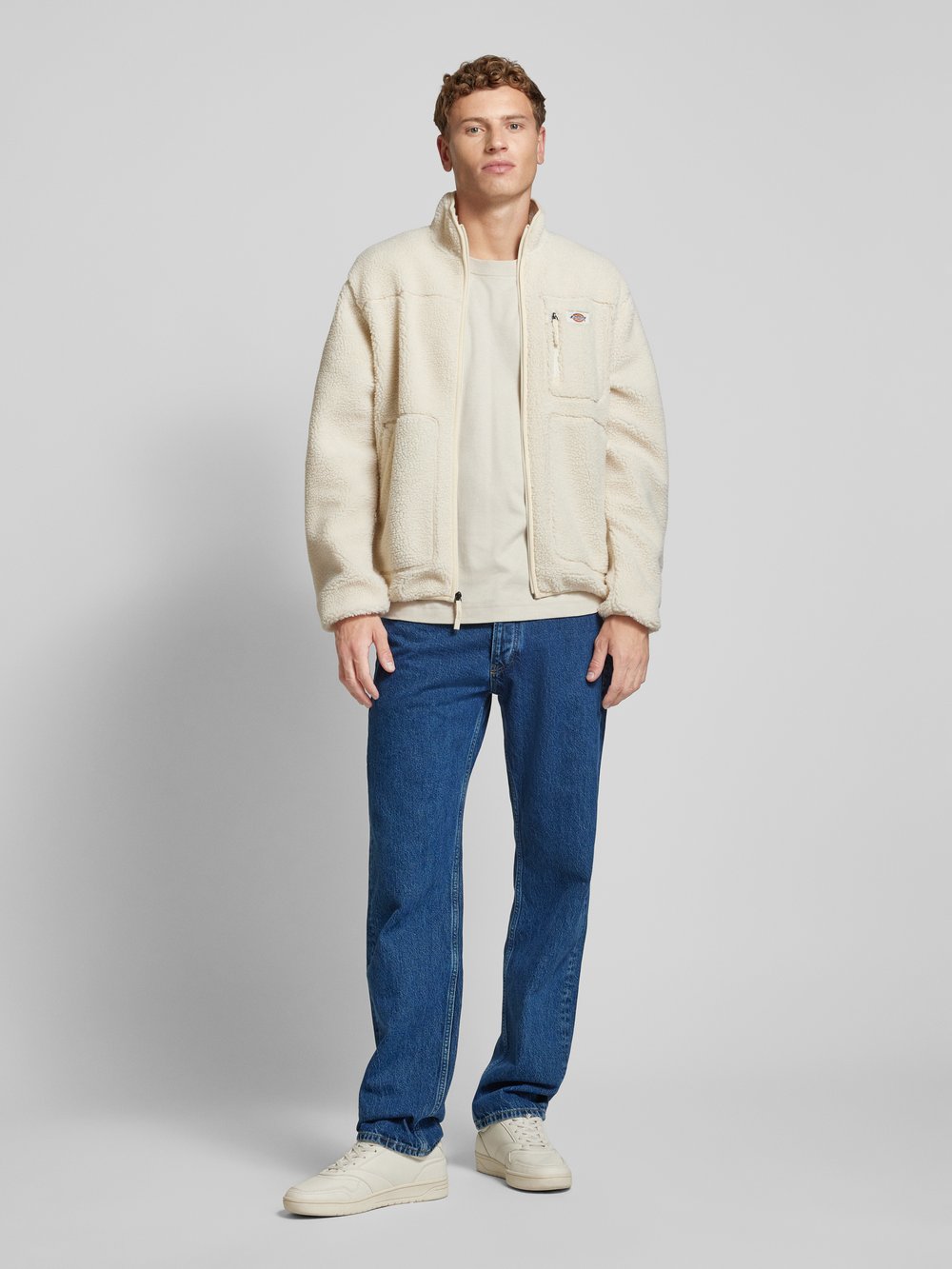 

Джинсы прямого кроя с пятью карманами Calvin Klein Jeans, синий