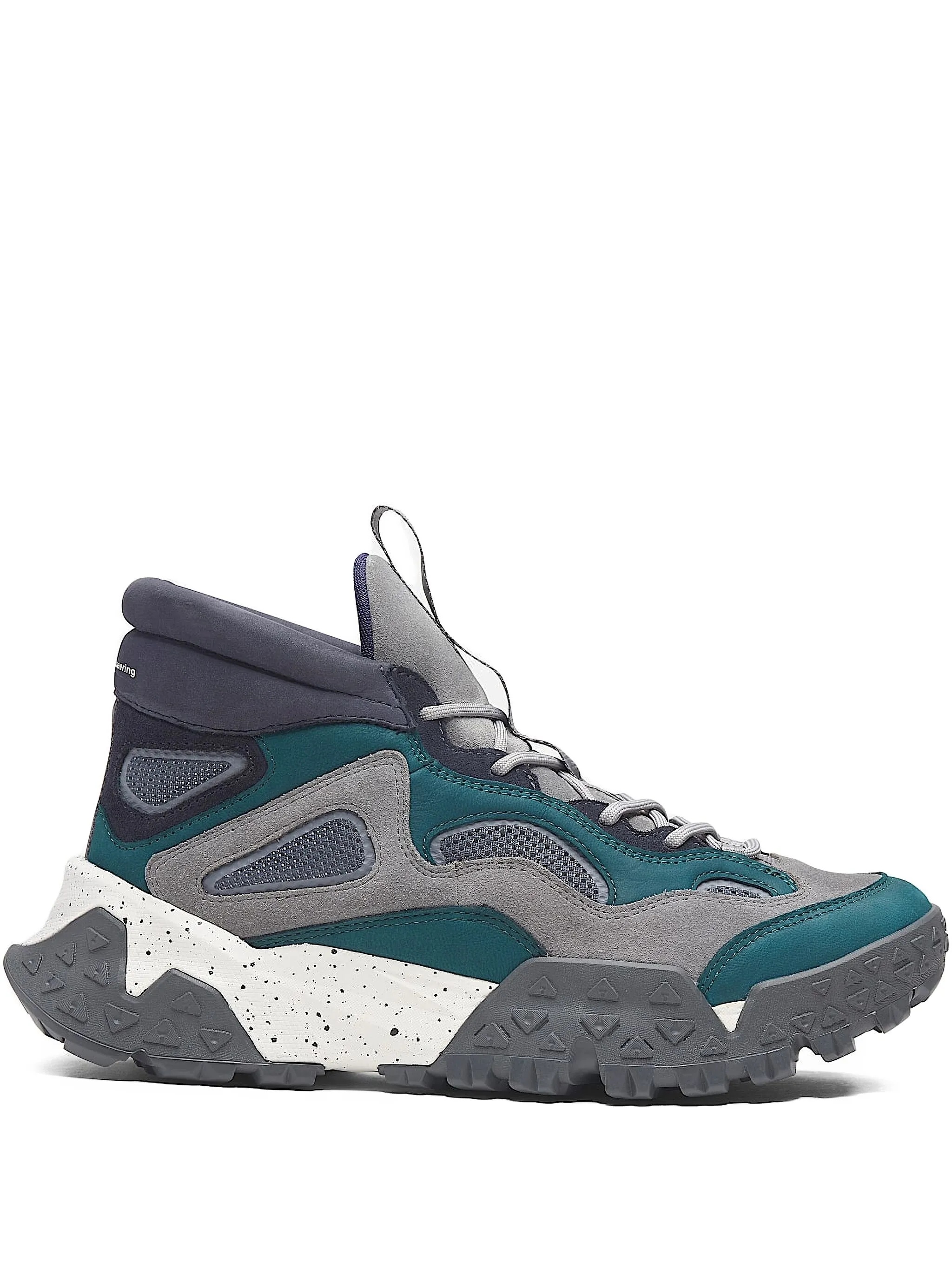 

Ботинки Motion Scramble Mid из коллаборации с Mountaineering Timberland, синий