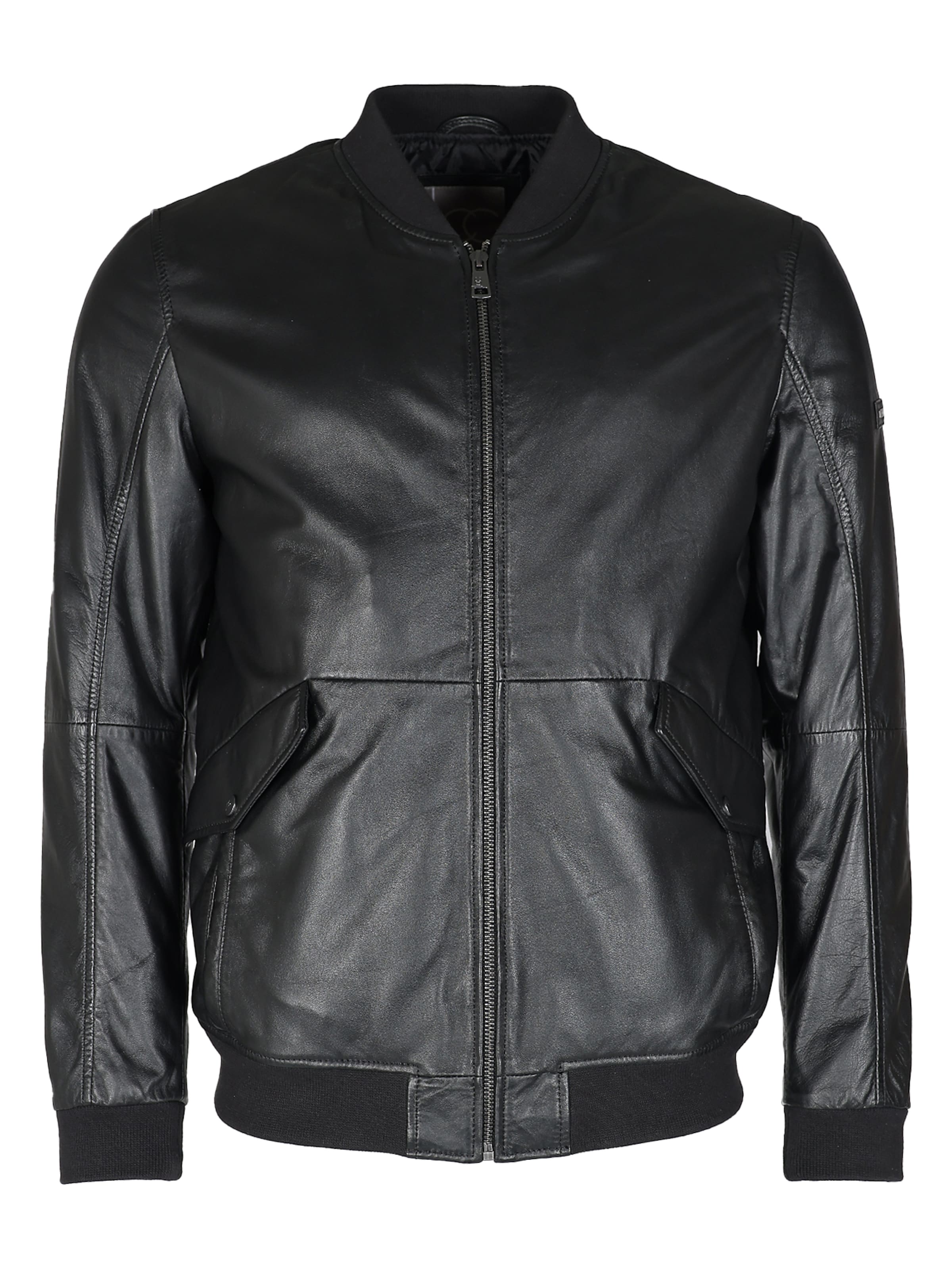 

JCC Куртка для межсезонья в черном цвете