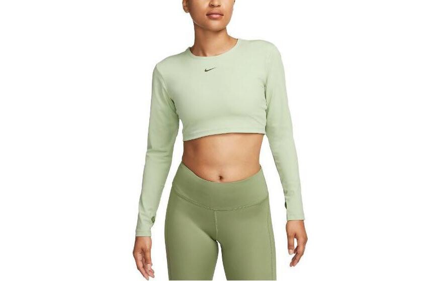 

Футболка женская зеленая Nike