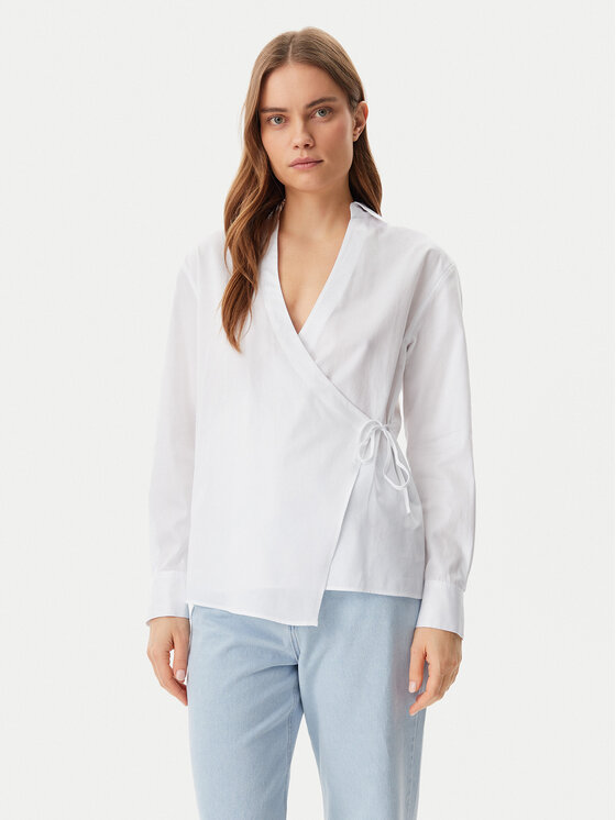 

Рубашка обычного кроя K20K208226 Calvin Klein, белый