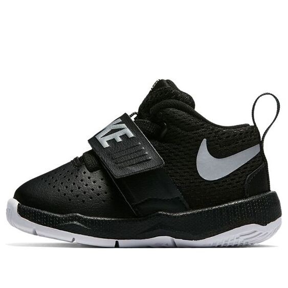 

Кроссовки команда hustle d 8 Nike, черный