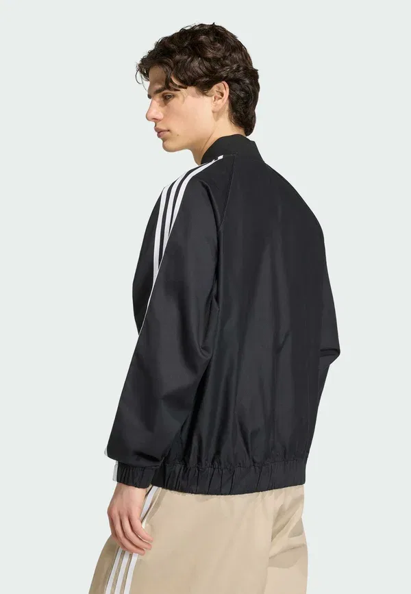 Куртка-бомбер Adidas Originals Sst tt, черный — фото 2