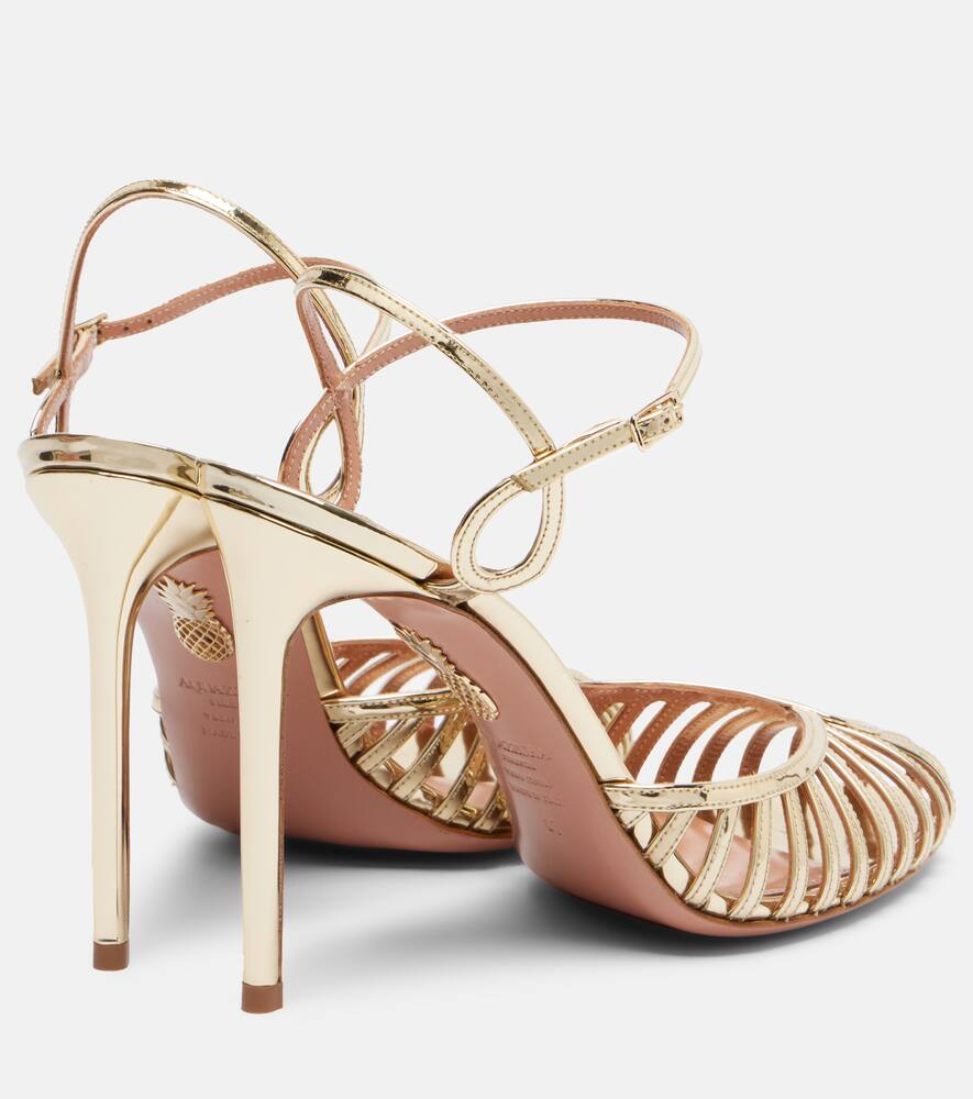 Туфли-лодочки Sweet Surrender 105 на тонком каблуке Aquazzura, Soft Gold — фото 2