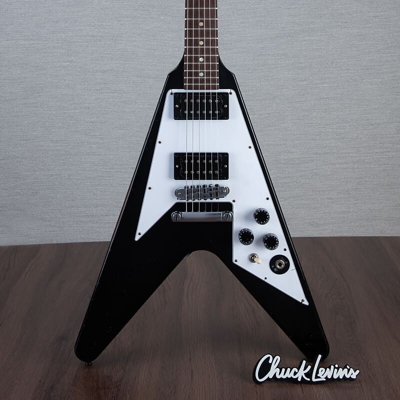 

Электрогитара Gibson Custom Shop Kirk Hammet 1979 Flying V Electric Guitar - Ebony - #KH109