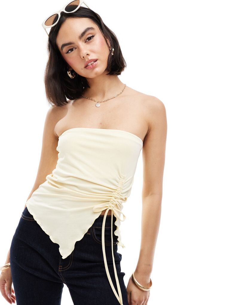 

Бледно-желтый топ-бандо со сборками ASOS DESIGN