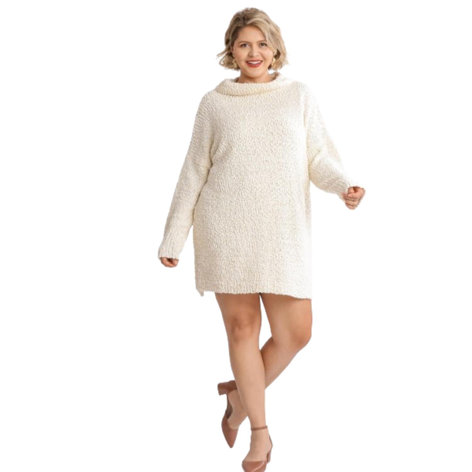 

Платье-свитер из букле с высоким воротником и длинными рукавами Truedames, кремовый
