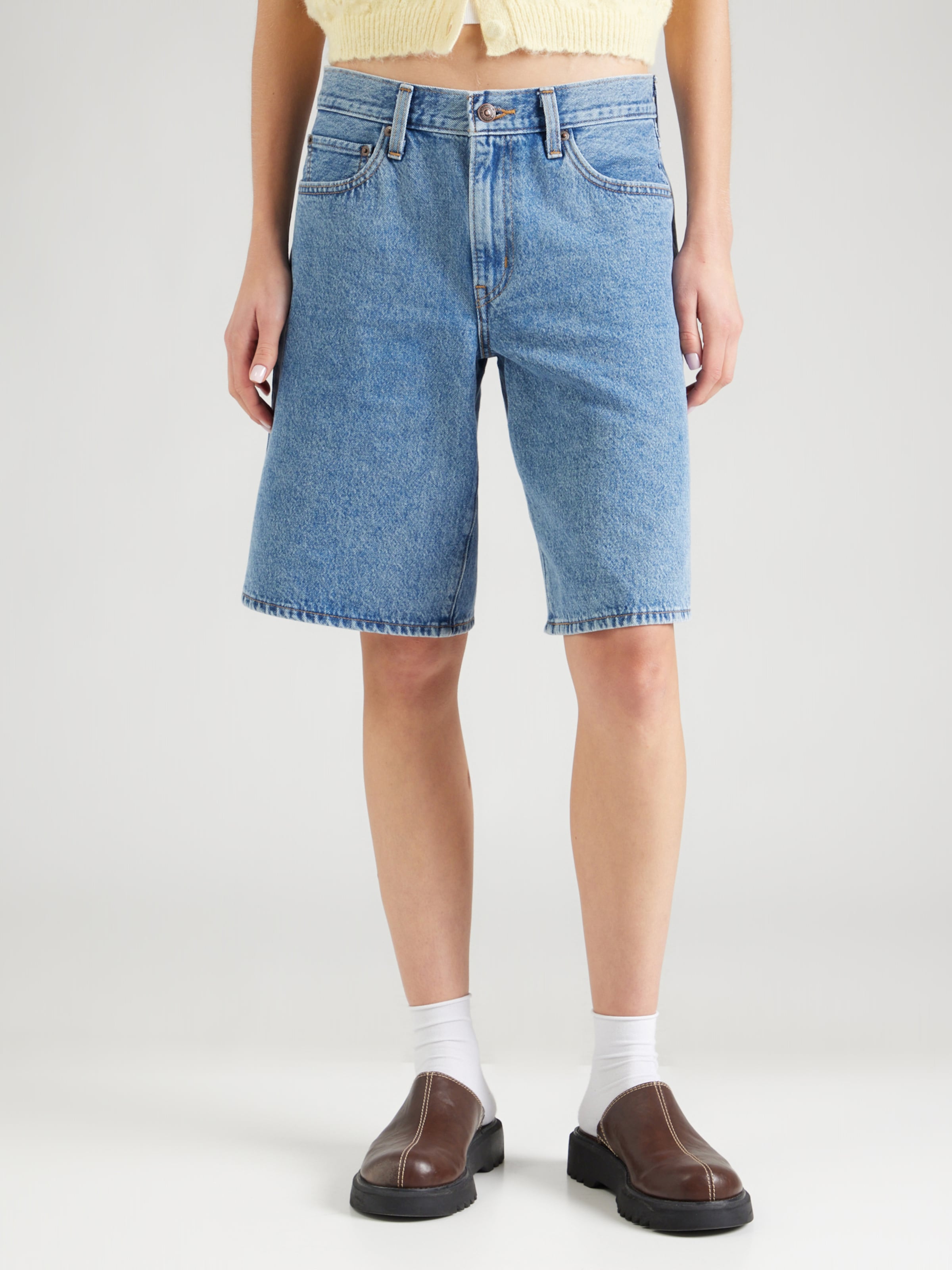 LEVI'S  Джинсовые шорты свободного кроя 'Middy Jorts' в синем дениме — фото 3