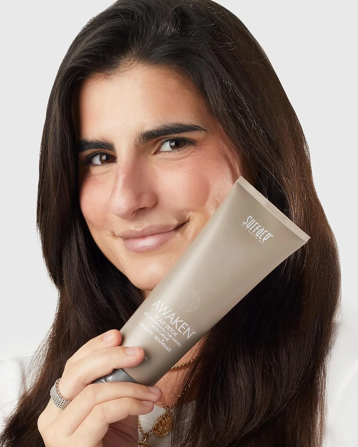 Surface Hair - Awaken Терапевтическая детоксикация кожи головы - Натуральные ингредиенты для тонких волос и здоровья кожи головы - 173 мл — фото 4