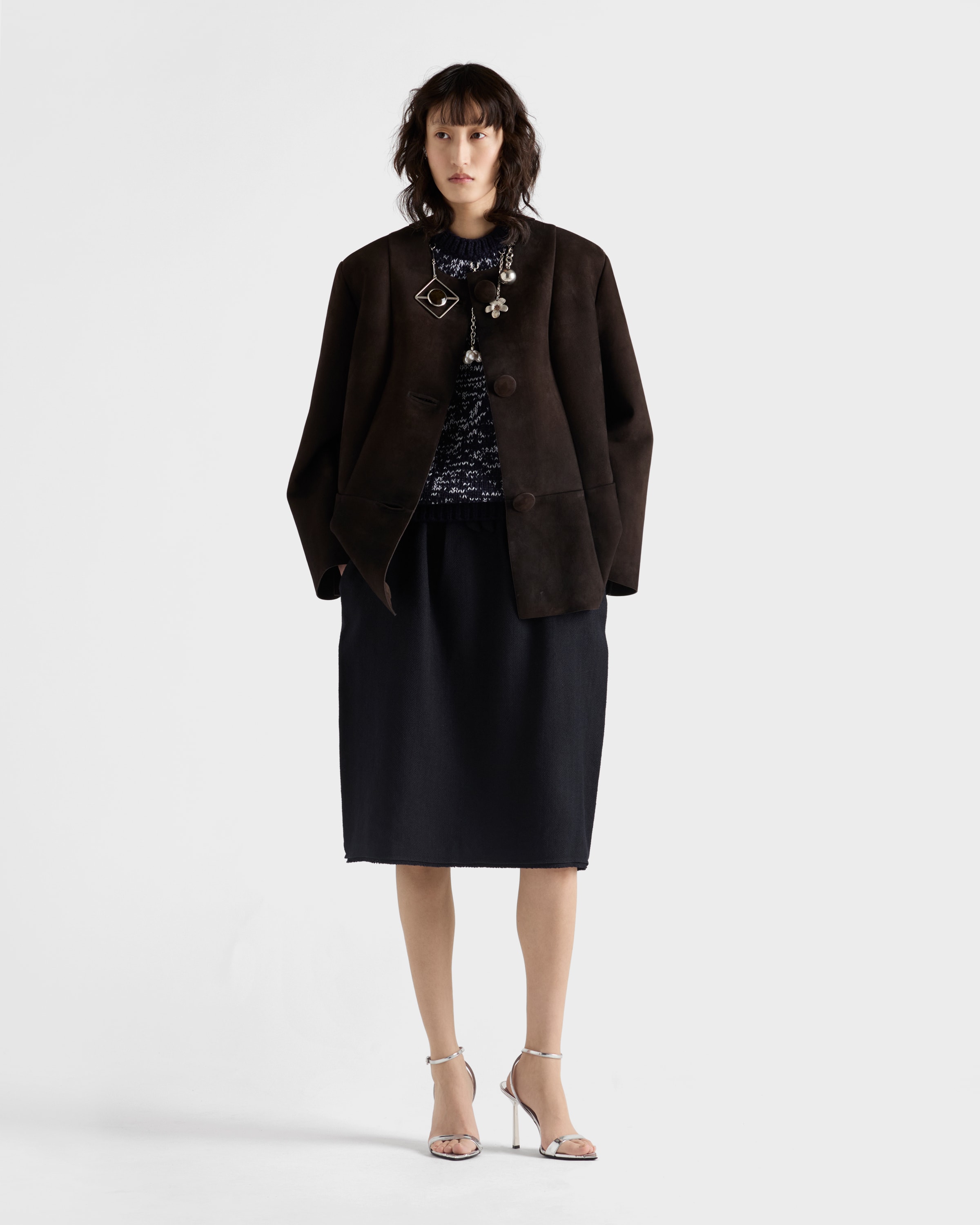 Шерстяной свитер с короткими рукавами и подвесками Prada, синий/белый — фото 2