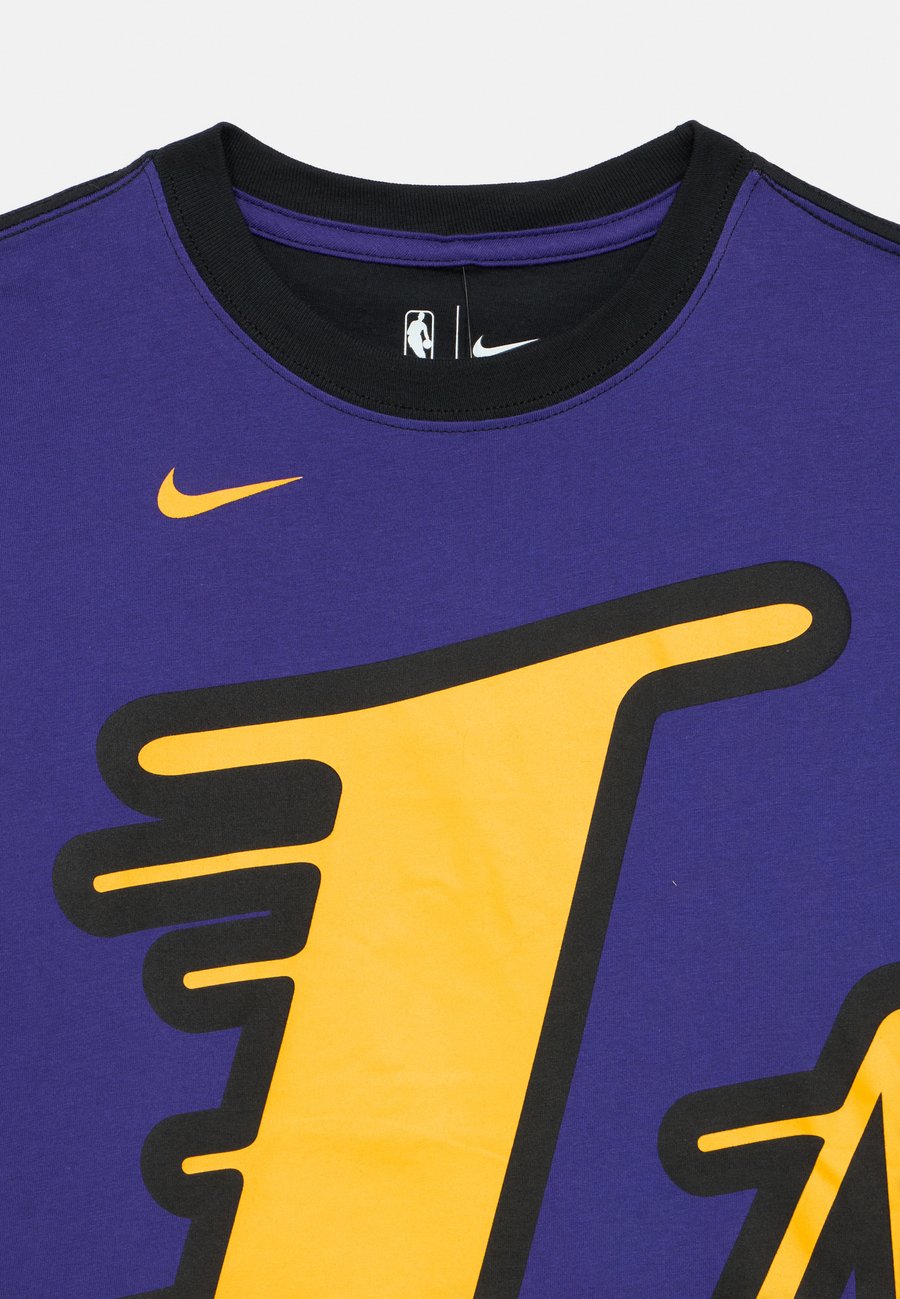 Футболка Nike Performance NBA LOS ANGELES LAKERS BOYS TEE UNISEX, Black — фото 3