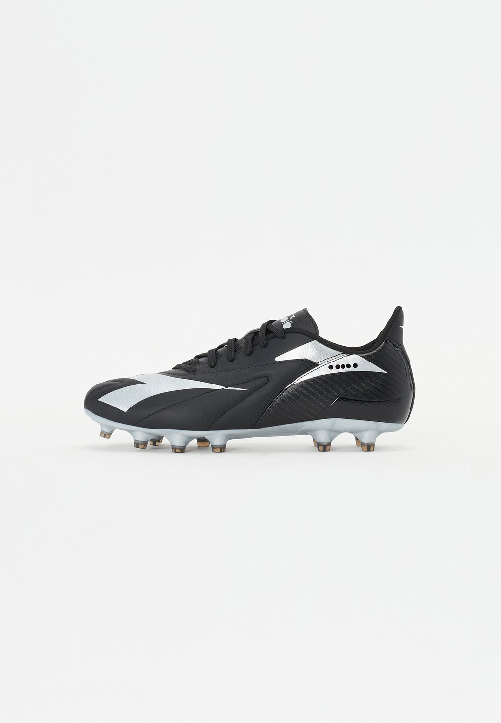 

Футбольные бутсы MAXIMUS ELITE Diadora, черный