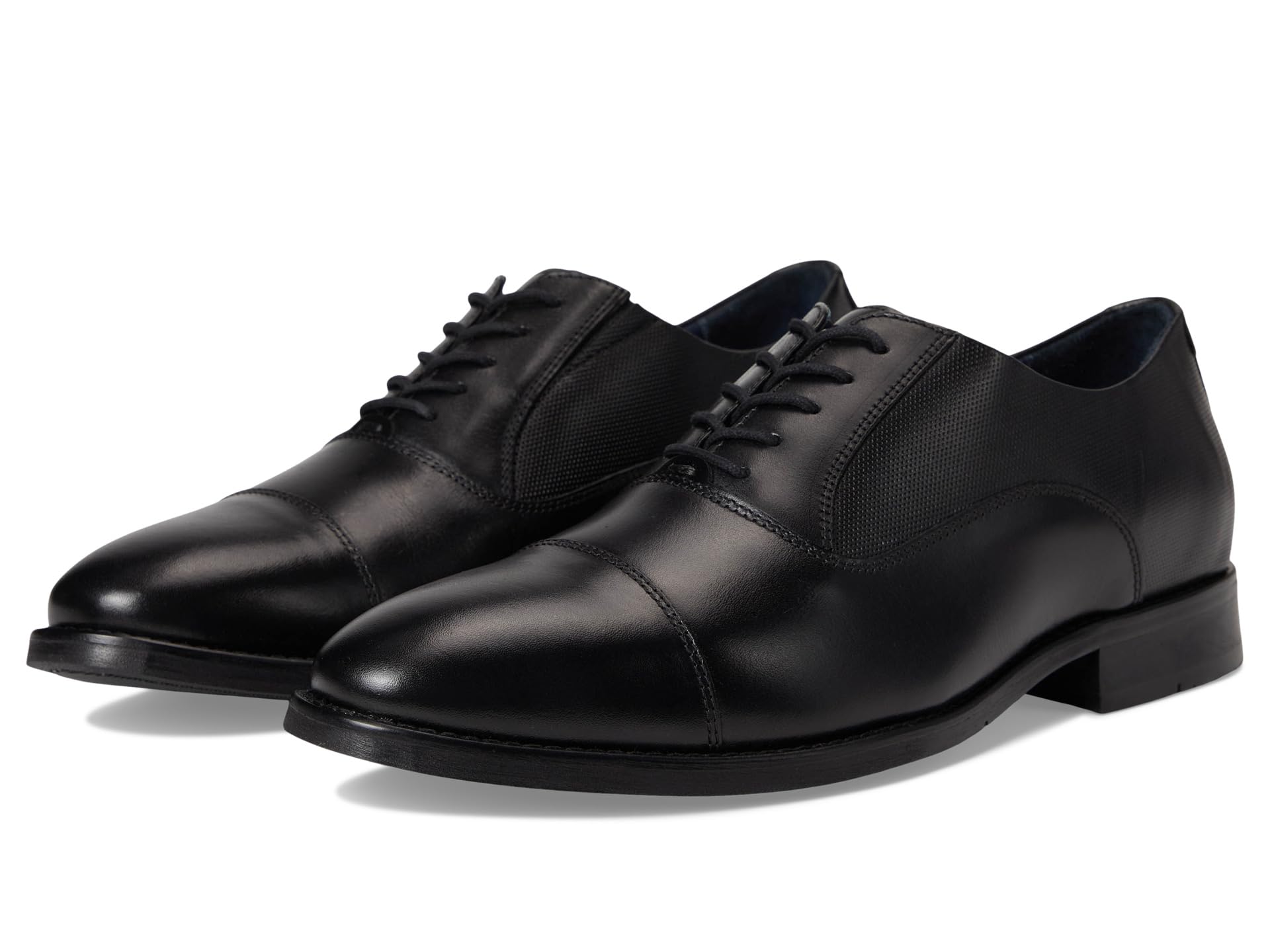 

Оксфорды Johnston & Murphy Landry Embossed Cap Toe, цвет Black Full Grain