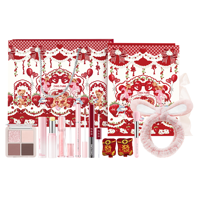 

Новогодная жидкая помада-румяна-тени легко растушевываются натуральный матовый эффект зеркальное покрытие контуринг CHIOTURE