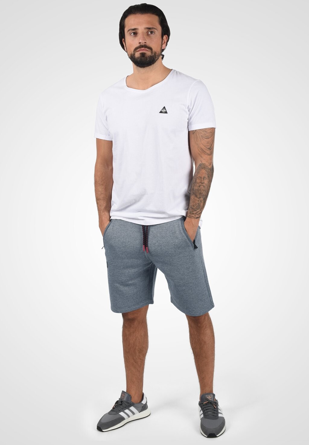 

Шорты Rafik Solid, цвет insignia blue melange