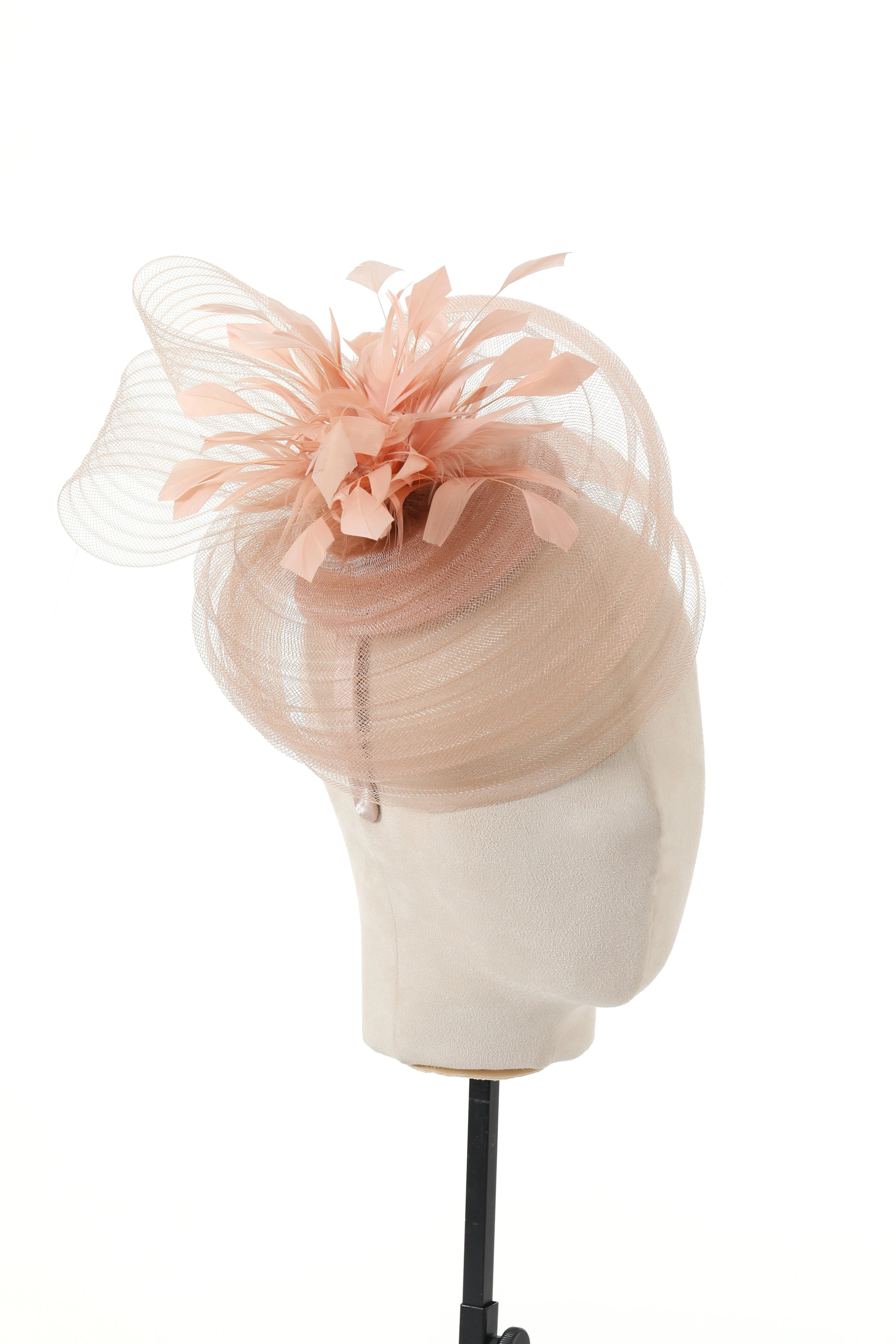 

Элегантный цветущий чародей PEACH ACCESSORIES, нюд