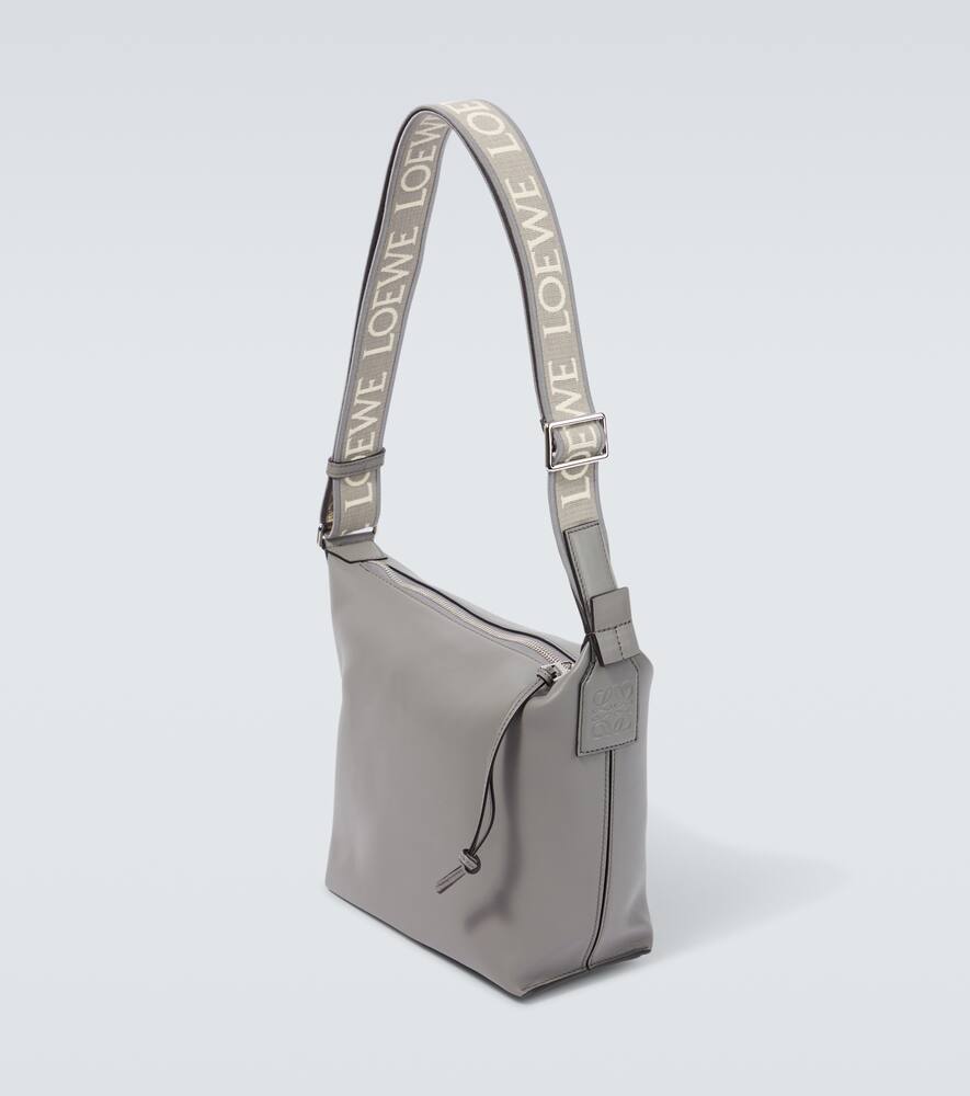 

Кожаная поясная сумка Cubi Small Loewe, Asphalt Grey
