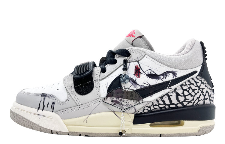 

Женские баскетбольные кроссовки Jordan Legacy 312 Vintage, White