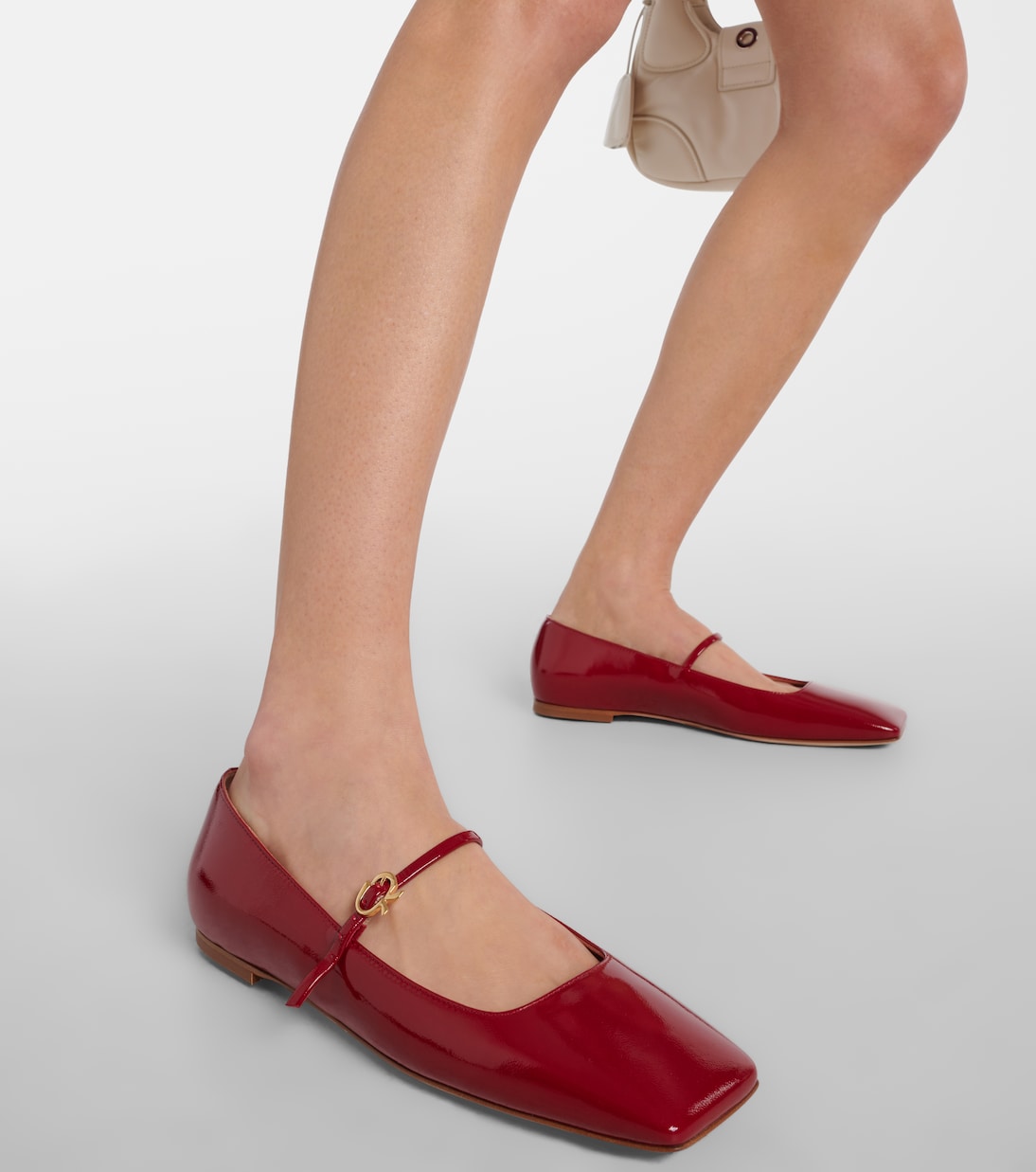 Туфли Мэри Джейн из лакированной кожи Christina Gianvito Rossi, Rouge — фото 4