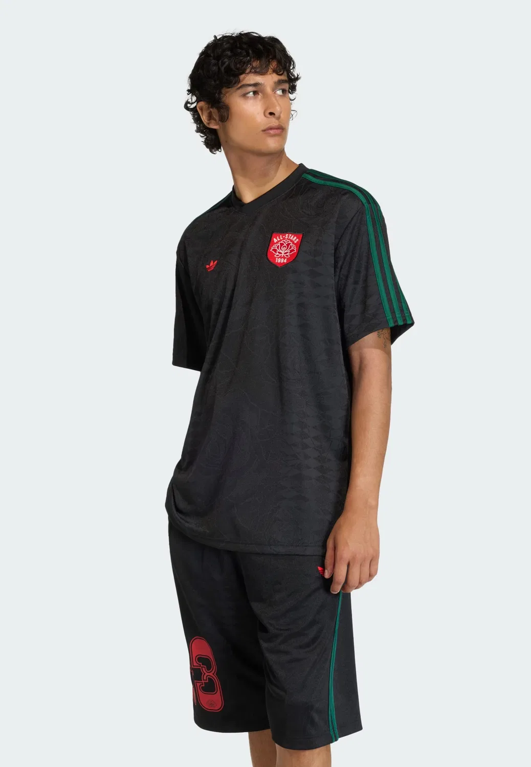 Футболка Adidas Originals Jersey Roses черного цвета — фото 2
