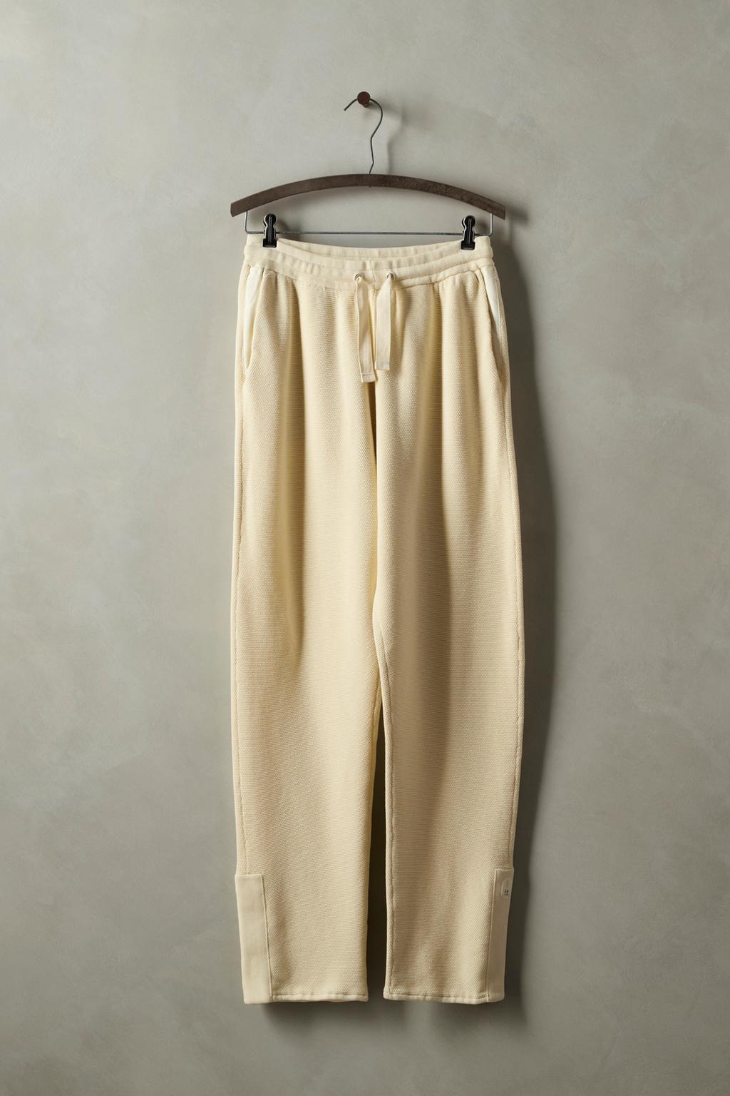 

Выстиранные трикотажные брюки x sr_a ZARA, кремовый