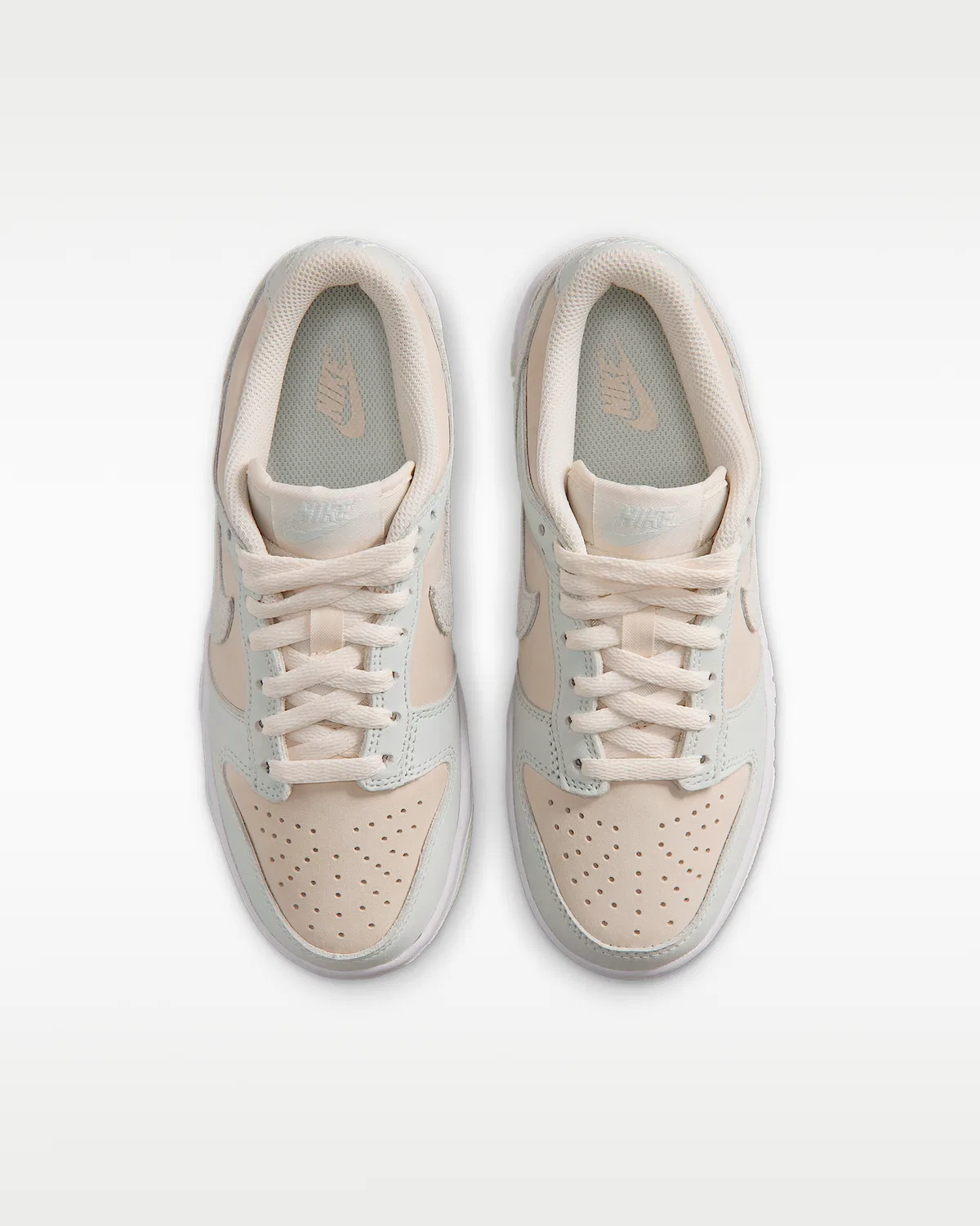 Кроссовки Nike Dunk Low Suede для старших детей, Chalk/White/Barely Green — фото 4