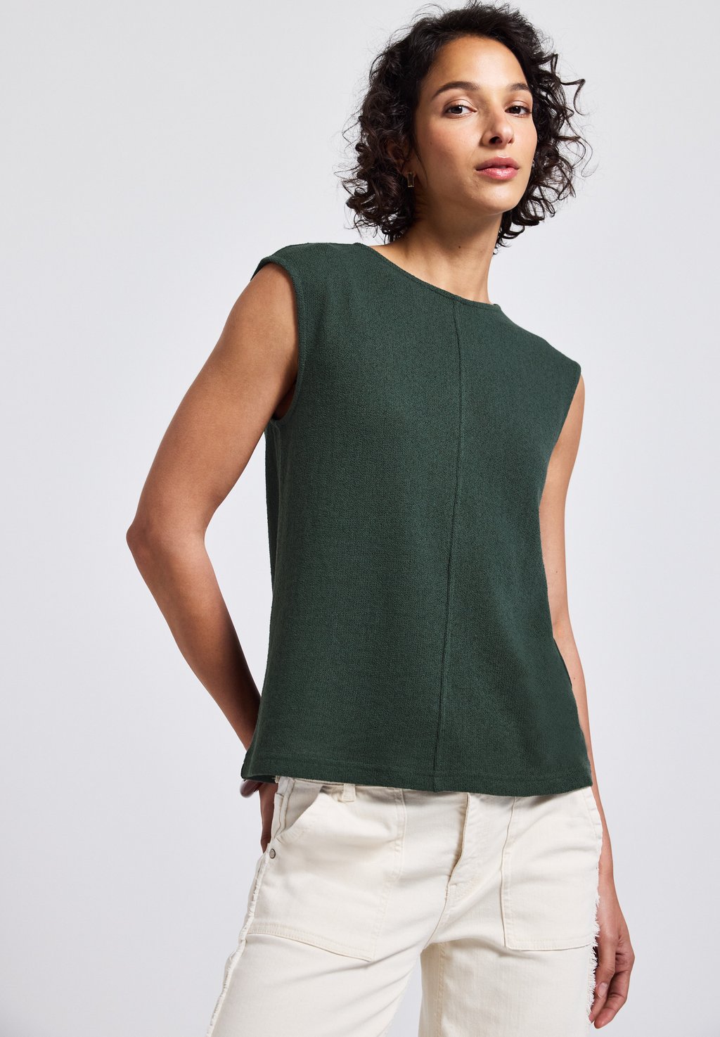 

Базовая футболка IM LOOK Street One, цвет Grün