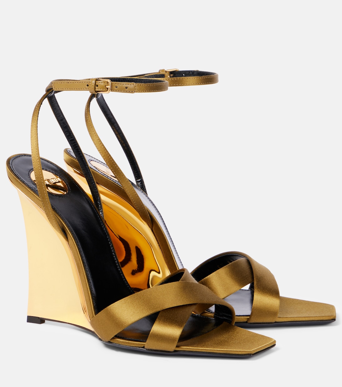 Люсьен сатиновые клиновые сандалии в стиле креп Saint Laurent, Cuba Gold/ Or