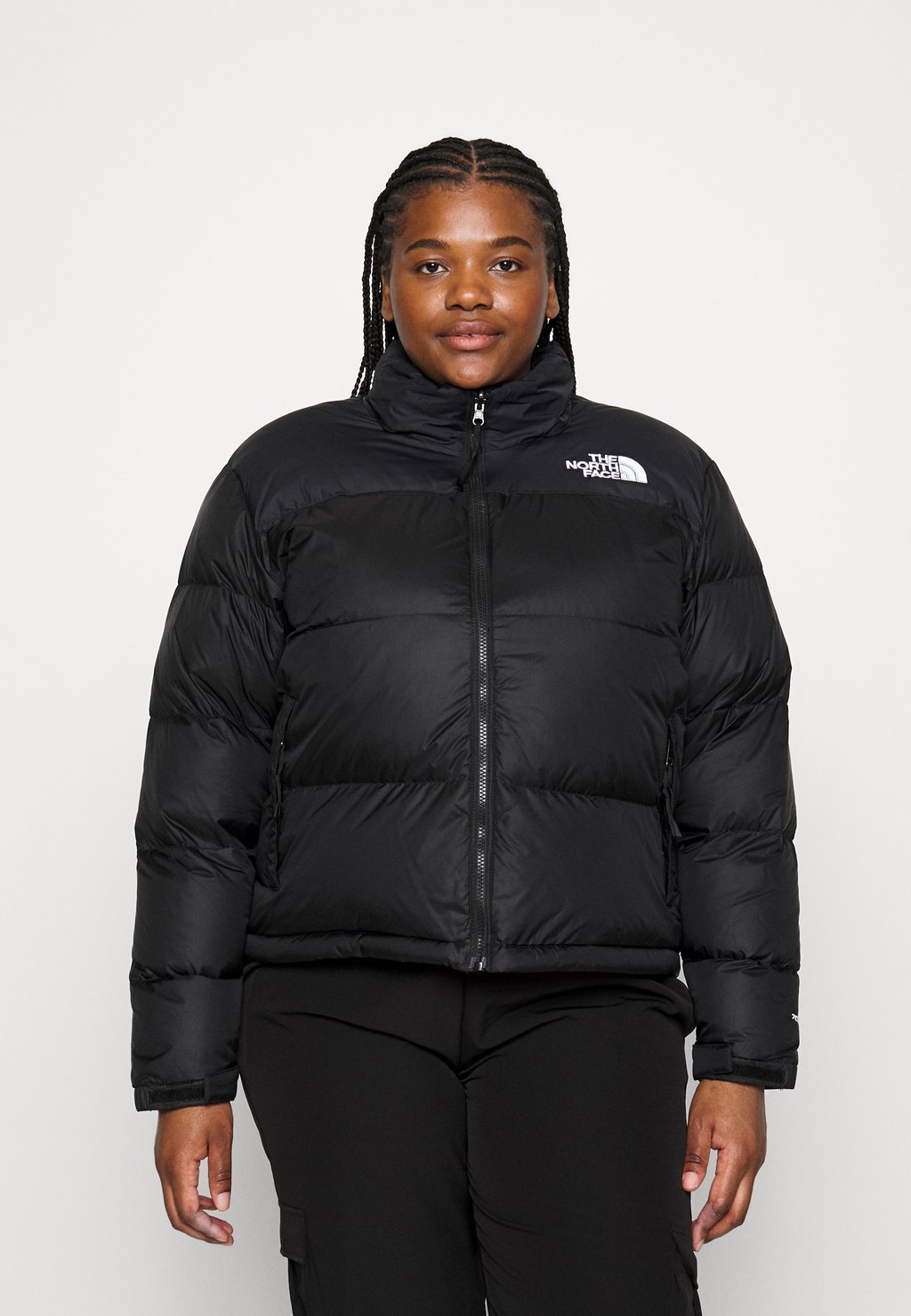 

Пуховик PLUS 1996 RETRO NUPTSE JACKET The North Face, цвет black