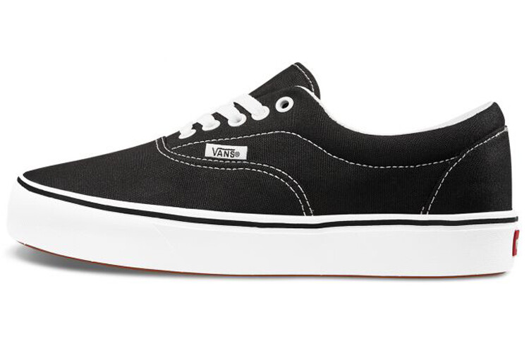 

Кроссовки Vans Comfycush Era, черный/белый