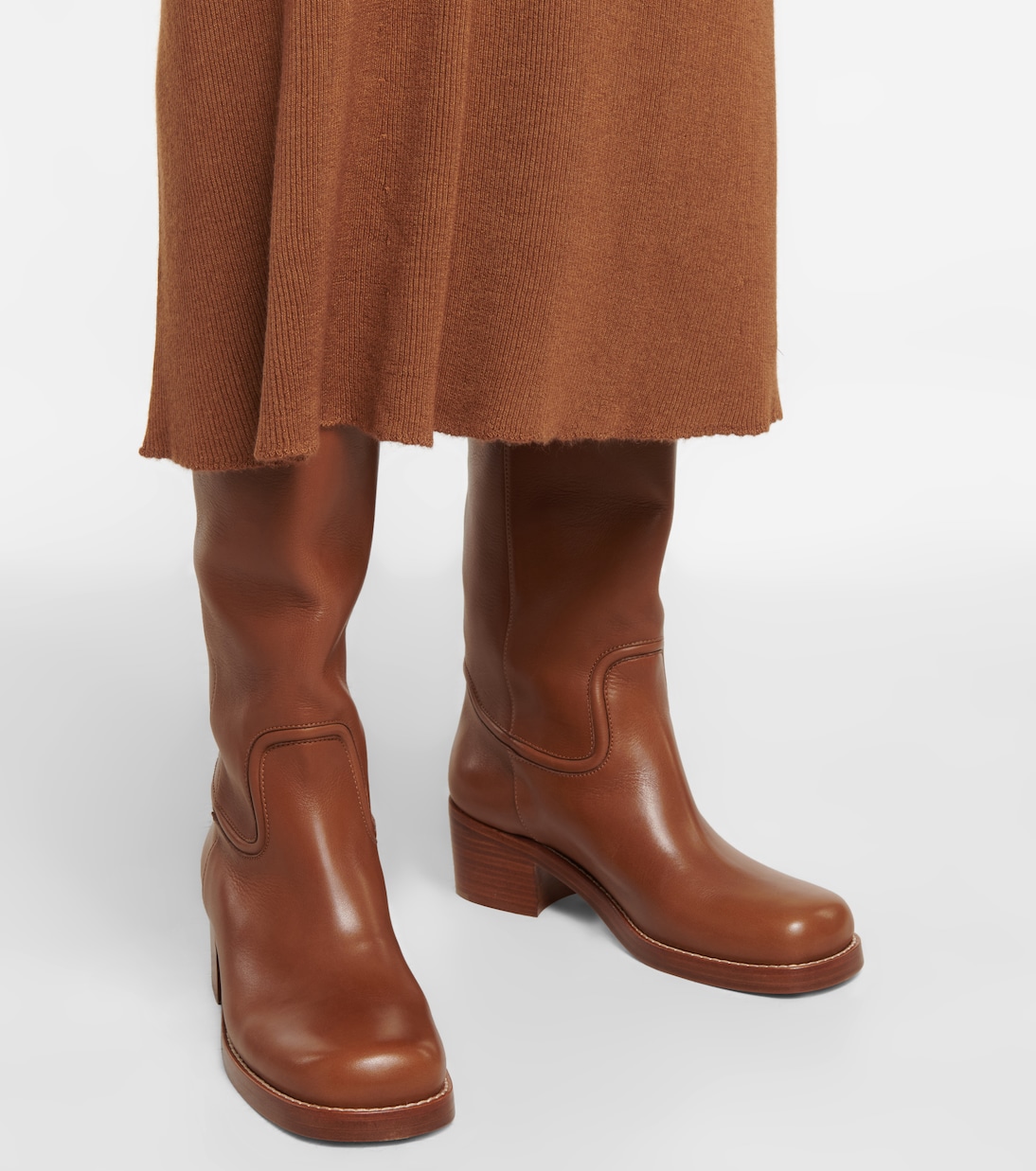 Сапоги Marion из кожи до колена Gabriela Hearst, Cognac — фото 4