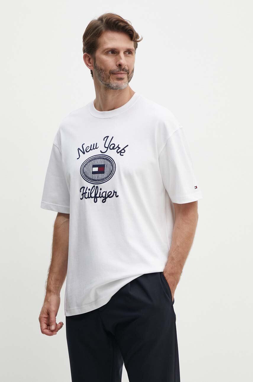 

Хлопковая футболка Tommy Hilfiger, белый