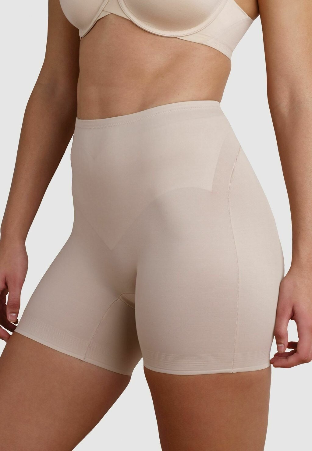 

Корректирующее белье TC ADJUST PERFECT WAISTLINE BIKE SHORT Miss Perfect