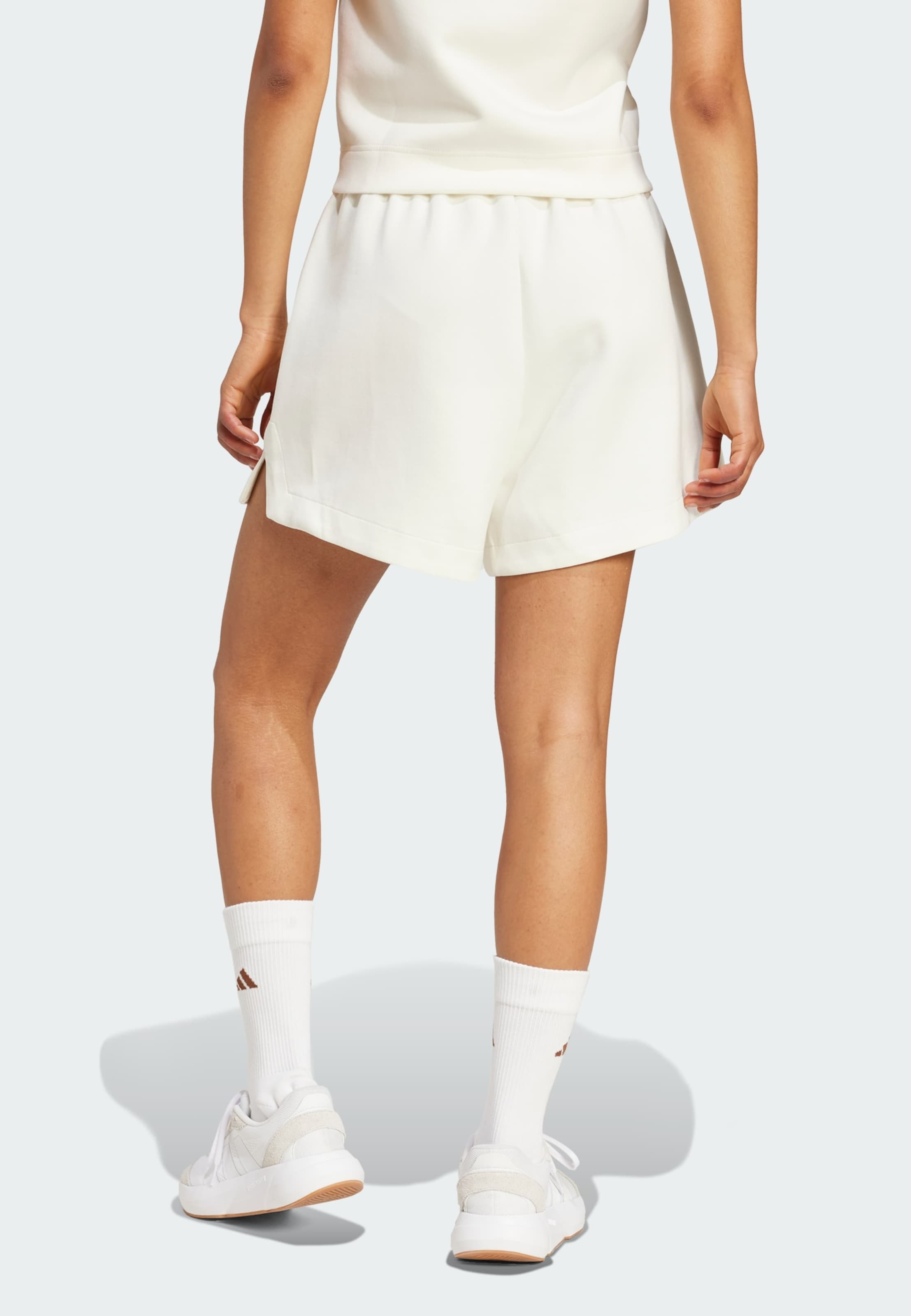 Adidas Sportswear Шорты для тренировок Regular 'ALL SZN' в белом цвете — фото 3