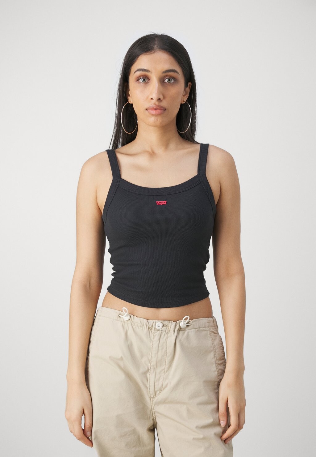 Топ ESSENTIAL SPORTY Levi's, цвет caviar — фото 3