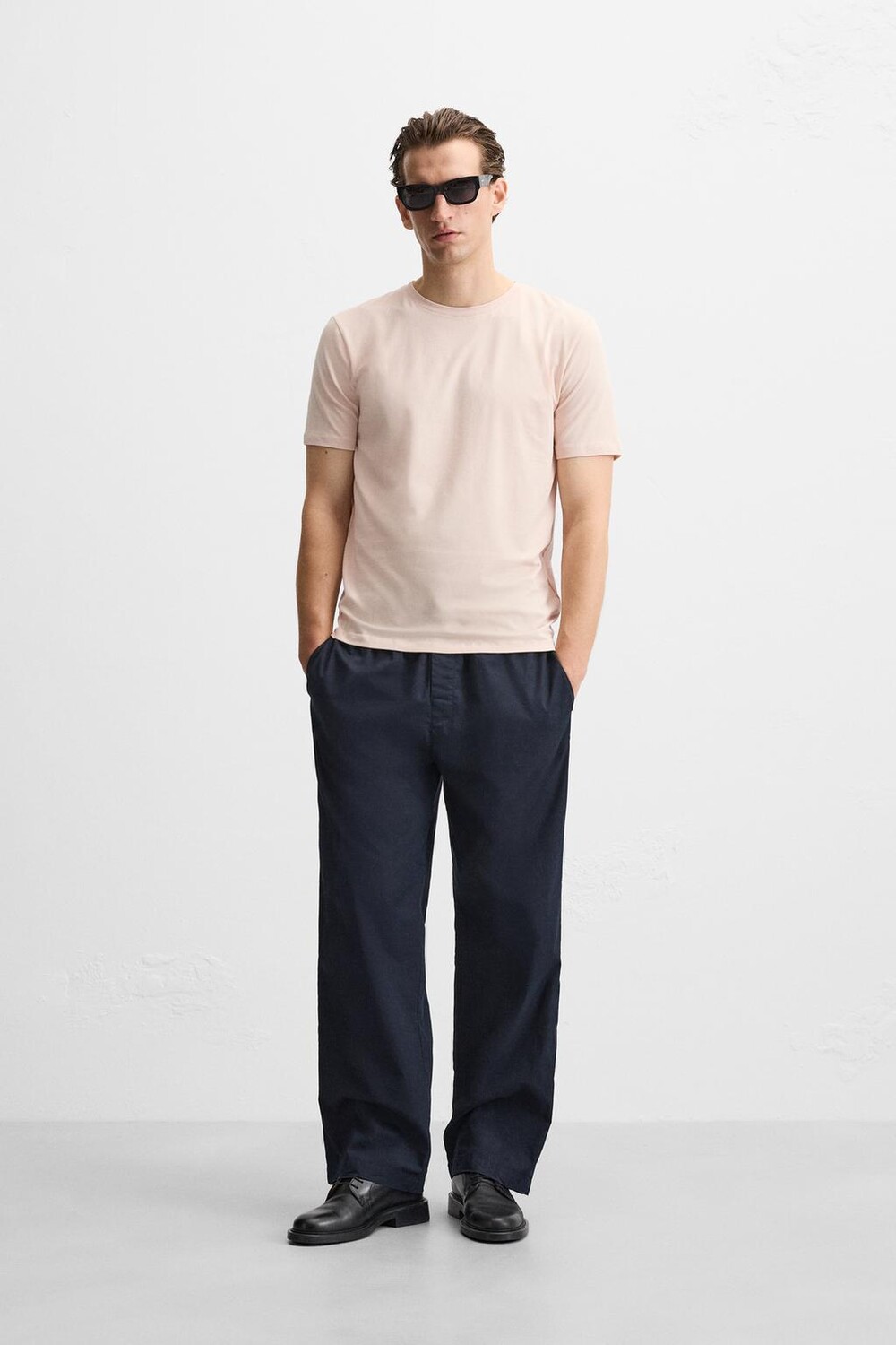 

Базовая облегающая футболка ZARA, бледно-розовый
