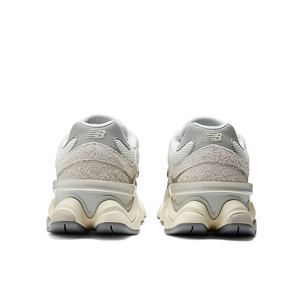 Кроссовки New Balance 9060 'Moonbeam Sea Salt', цвет sea salt/raincloud/moonbeam — фото 4