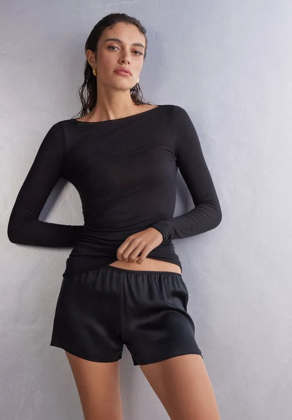 

Сверхлегкая футболка с длинными рукавами Intimissimi, Black, Черный, Сверхлегкая футболка с длинными рукавами Intimissimi, Black