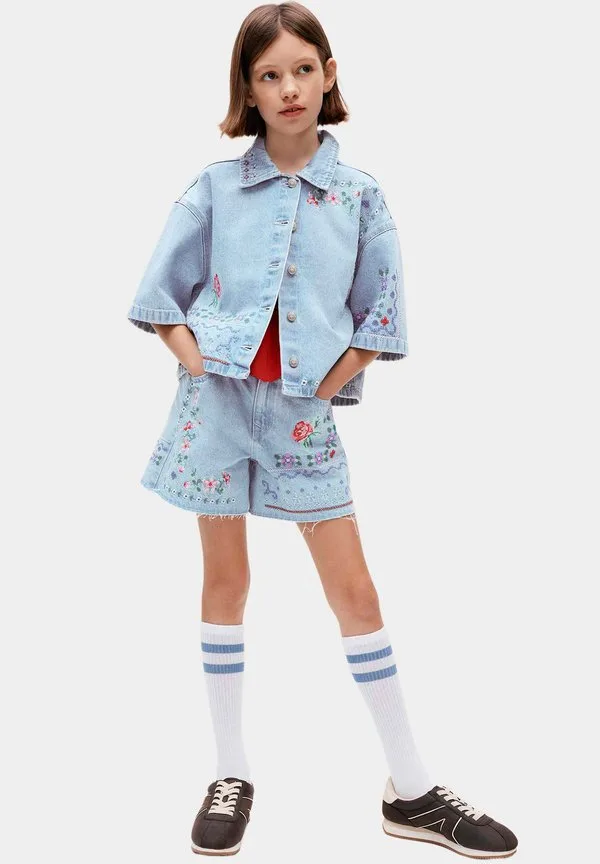 Блузка с цветочным узором и вышивкой крестиком на пуговицах Marks & Spencer, Denim