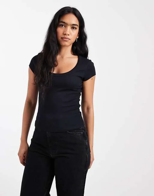 

Черная укороченная футболка с круглым вырезом ASOS DESIGN, Черный, Черная укороченная футболка с круглым вырезом ASOS DESIGN