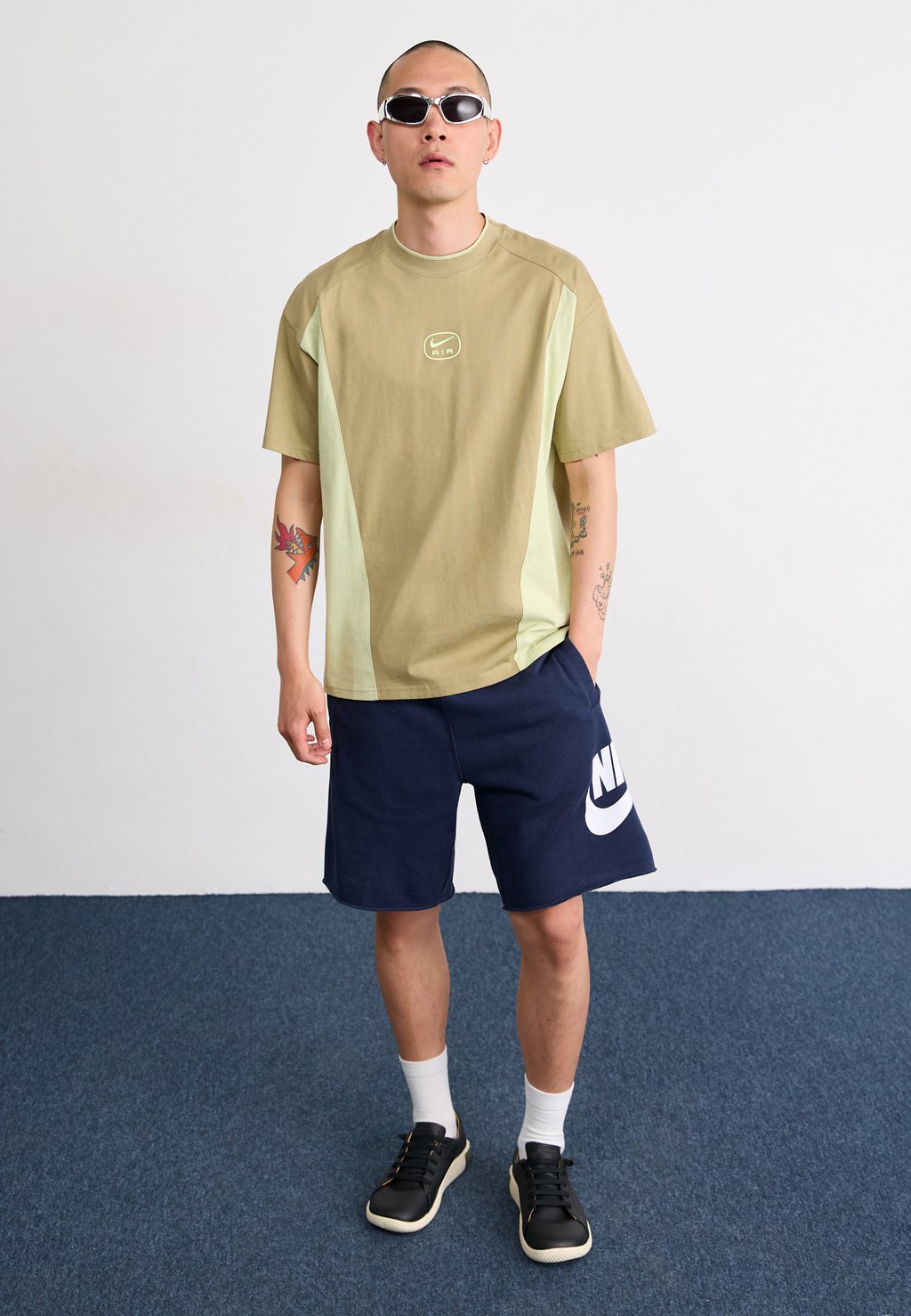 Шорты CLUB ALUMNI - Tracksuit bottoms Nike Sportswear, темно-синий — фото 2
