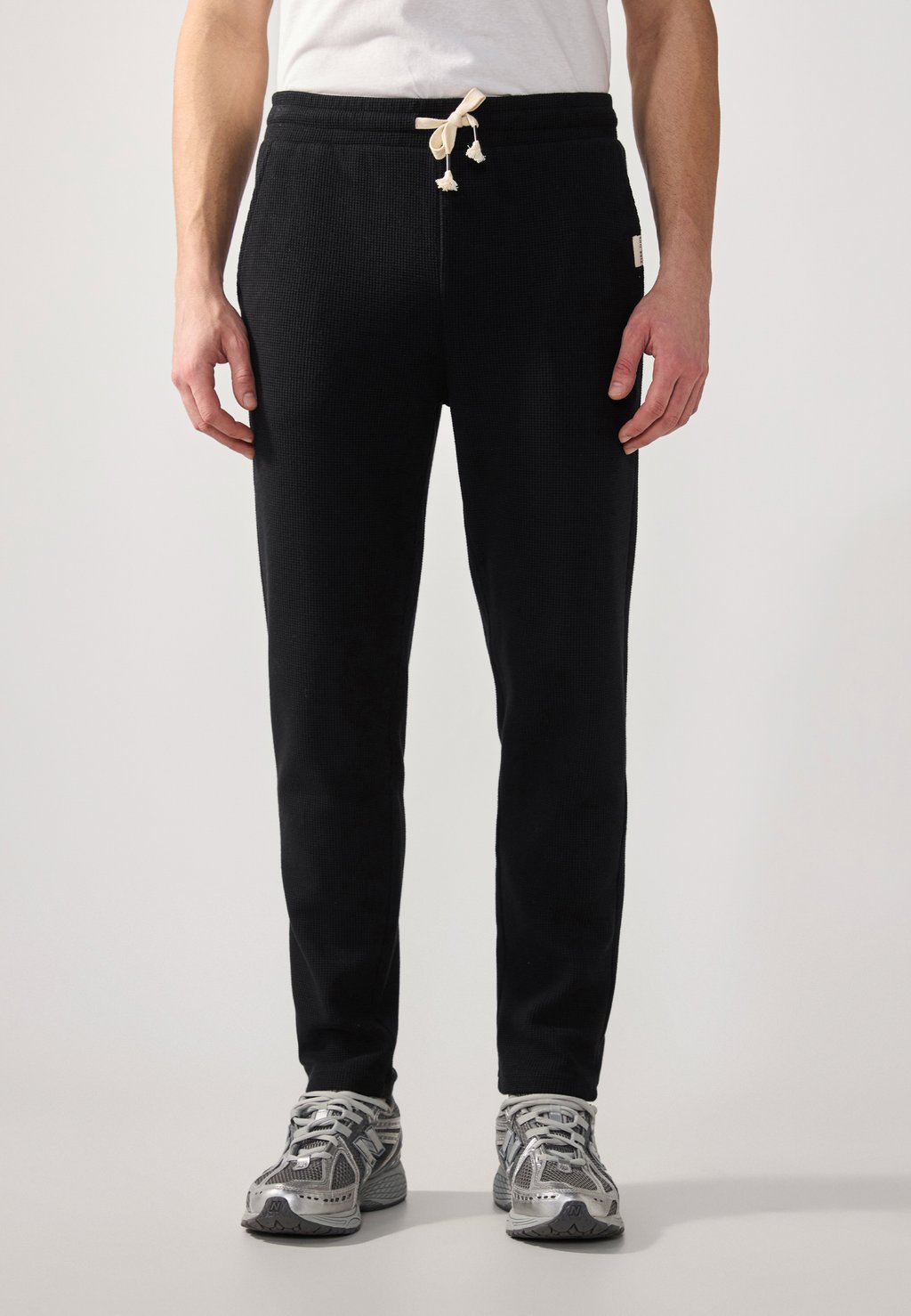 

Спортивные штаны Pier One by Zalando, черный