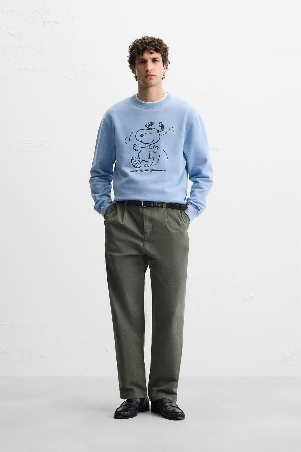 

Выстиранная толстовка snoopy ZARA, цвет Faded blue